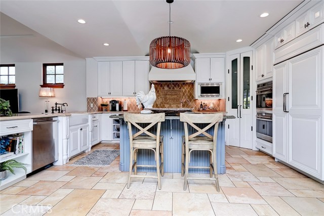 2615 Laurel Avenue, Manhattan Beach, California 90266, 5 Bedrooms Bedrooms, ,3 BathroomsBathrooms,Residential,Sold,Laurel,SB20122335