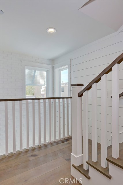 700 Loma Drive, Hermosa Beach, California 90254, 3 Bedrooms Bedrooms, ,3 BathroomsBathrooms,Residential,Sold,Loma,SB18137113