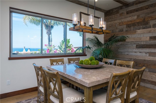 801 Ocean Drive, Hermosa Beach, California 90254, 4 Bedrooms Bedrooms, ,5 BathroomsBathrooms,Residential,Sold,Ocean,SB19222362