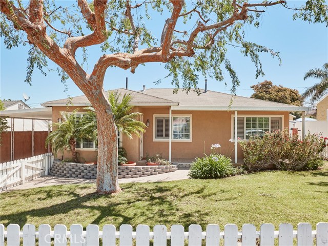 2918 Gibson Place, Redondo Beach, California 90278, 3 Bedrooms Bedrooms, ,2 BathroomsBathrooms,Residential,Sold,Gibson,SB20112934