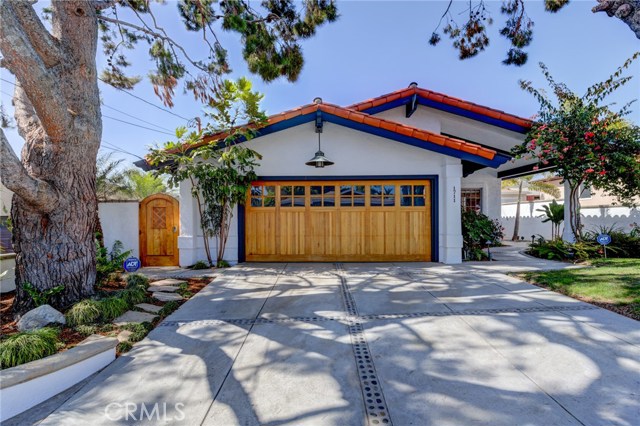 1711 11th Street, Manhattan Beach, California 90266, 4 Bedrooms Bedrooms, ,3 BathroomsBathrooms,Residential,Sold,11th,SB20129333