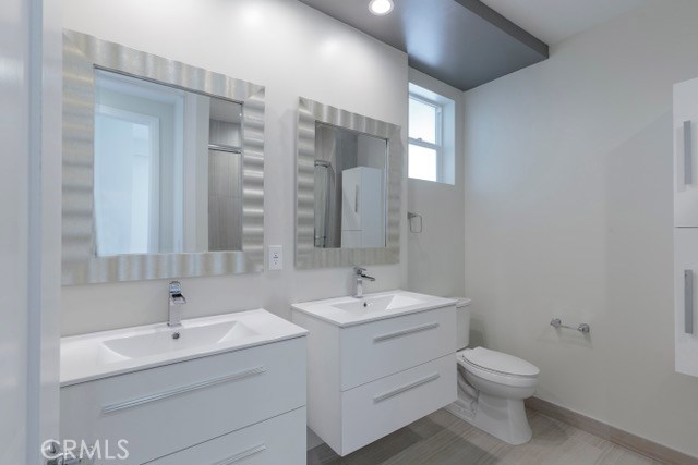 2520 Nelson Avenue, Redondo Beach, California 90278, 4 Bedrooms Bedrooms, ,3 BathroomsBathrooms,Residential,Sold,Nelson,PV17221632