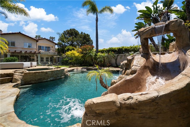 712 Sapphire Street, Redondo Beach, California 90277, 5 Bedrooms Bedrooms, ,3 BathroomsBathrooms,Residential,Sold,Sapphire,SB21110683