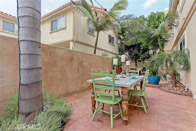 2230 Nelson Avenue, Redondo Beach, California 90278, 4 Bedrooms Bedrooms, ,3 BathroomsBathrooms,Residential,Sold,Nelson,SB17109981