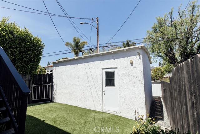 2801 Valley Drive, Manhattan Beach, California 90266, 2 Bedrooms Bedrooms, ,1 BathroomBathrooms,Residential,Sold,Valley,SB21130648