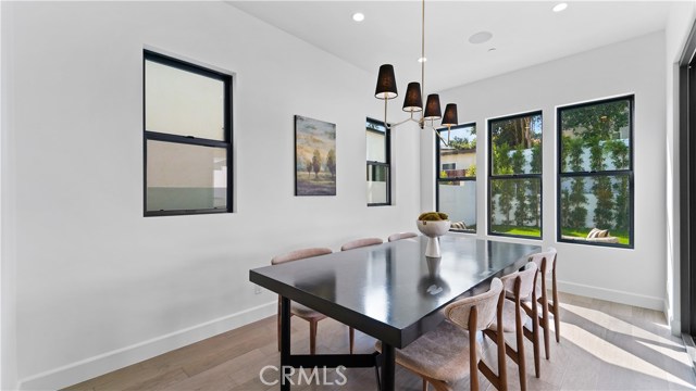 1712 Meadows Avenue, Manhattan Beach, California 90266, 5 Bedrooms Bedrooms, ,2 BathroomsBathrooms,Residential,Sold,Meadows,SB20199095