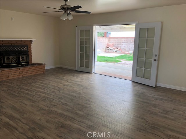 43728 Hardwood Avenue, Lancaster, CA 93534, photo 12
