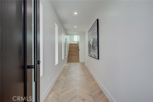 124 39th Street, Manhattan Beach, California 90266, 3 Bedrooms Bedrooms, ,2 BathroomsBathrooms,Residential,Sold,39th,SB20089804