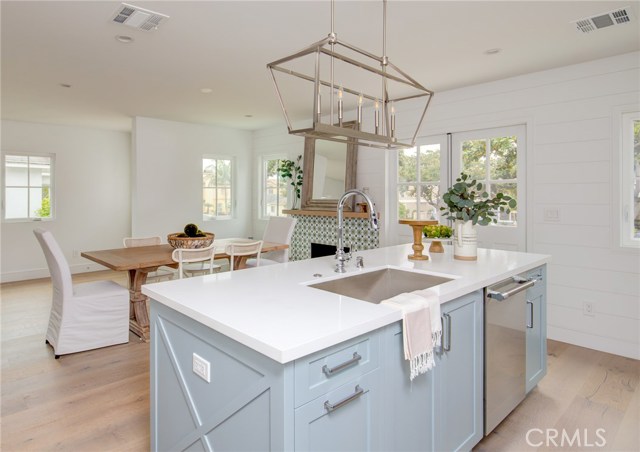 520 Maria Avenue, Redondo Beach, California 90277, 3 Bedrooms Bedrooms, ,2 BathroomsBathrooms,Residential,Sold,Maria,SB19272797