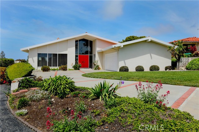 713 Cloyden Square, Palos Verdes Estates, California 90274, 3 Bedrooms Bedrooms, ,2 BathroomsBathrooms,Residential,Sold,Cloyden,SB17088498