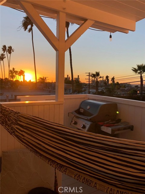 706 Beryl Street, Redondo Beach, California 90277, 2 Bedrooms Bedrooms, ,1 BathroomBathrooms,Residential,Sold,Beryl,SB19165905