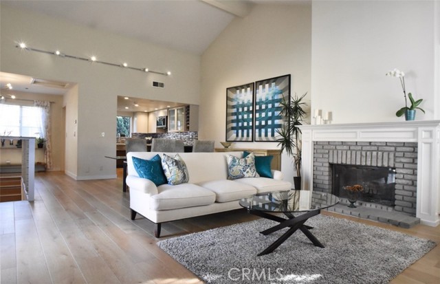 2311 Mathews Avenue, Redondo Beach, California 90278, 3 Bedrooms Bedrooms, ,2 BathroomsBathrooms,Residential,Sold,Mathews,PV21050726