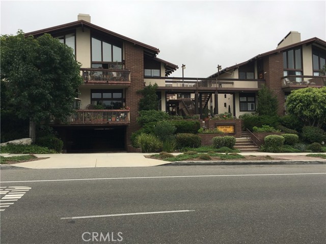 2322 Palos Verdes Drive, Palos Verdes Estates, California 90274, 2 Bedrooms Bedrooms, ,2 BathroomsBathrooms,Residential,Sold,Palos Verdes,PV17197003