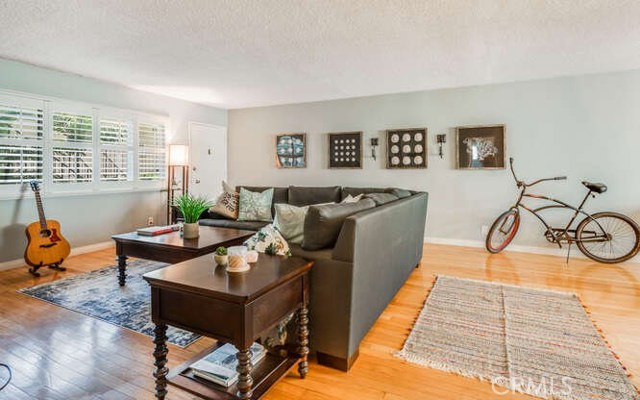 538 Avenue A, Redondo Beach, California 90277, 2 Bedrooms Bedrooms, ,1 BathroomBathrooms,Residential,Sold,Avenue A,SB20226646