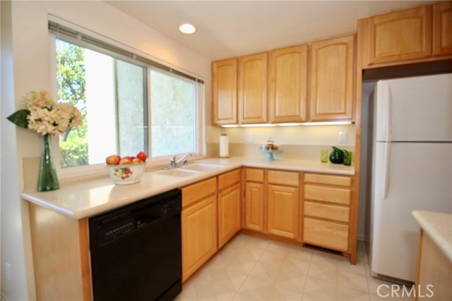 11 Hilltop Circle, Rancho Palos Verdes, California 90275, 2 Bedrooms Bedrooms, ,2 BathroomsBathrooms,Residential,Sold,Hilltop,OC17166003