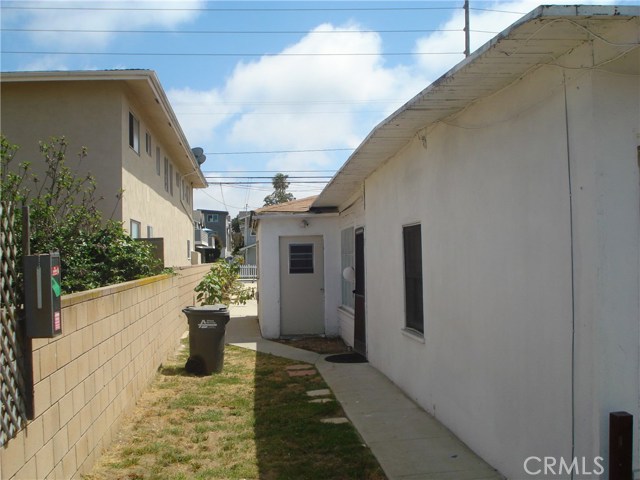 2413 Vanderbilt Lane, Redondo Beach, California 90278, ,Residential Income,Sold,Vanderbilt,SB18135934