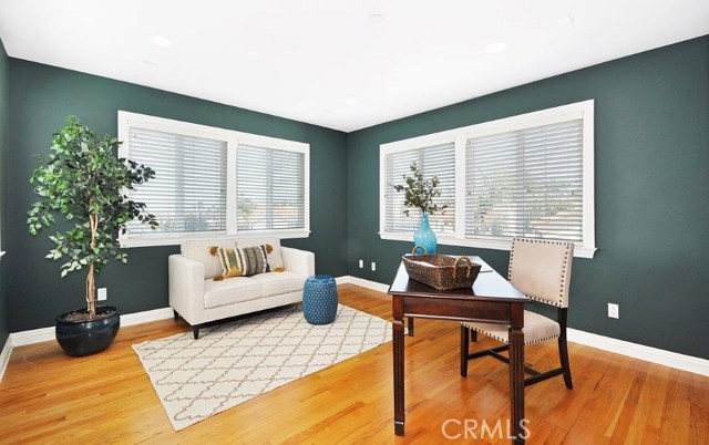 521 Irena Avenue, Redondo Beach, California 90277, 5 Bedrooms Bedrooms, ,3 BathroomsBathrooms,Residential,Sold,Irena,SB19053298