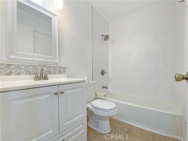 Upstairs - full bathroom