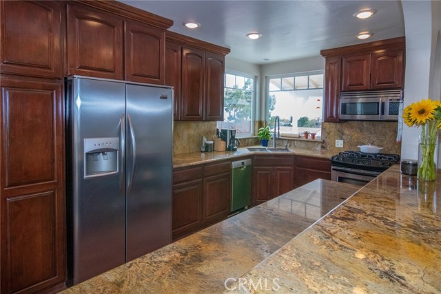 2065 Caddington Drive, Rancho Palos Verdes, California 90275, 3 Bedrooms Bedrooms, ,2 BathroomsBathrooms,Residential,Sold,Caddington,OC19039358