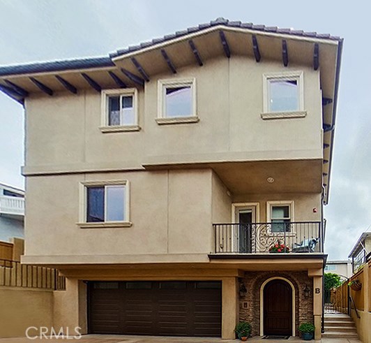 232 Irena Avenue, Redondo Beach, California 90277, 4 Bedrooms Bedrooms, ,2 BathroomsBathrooms,Residential,Sold,Irena,SB20098609
