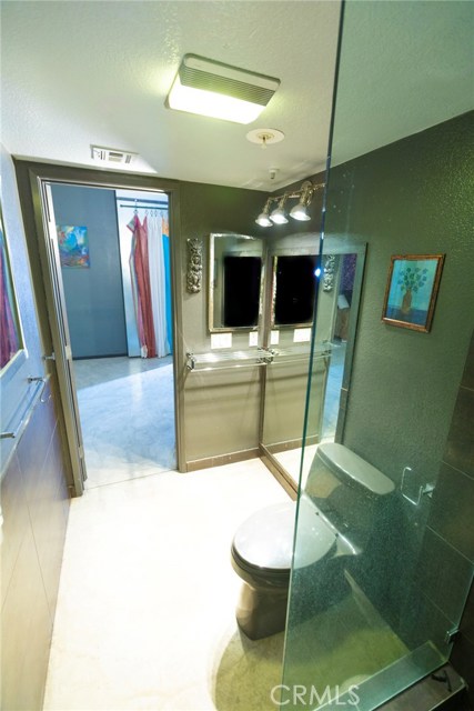 Main, 92701, ,For Sale,Main,PW20195641