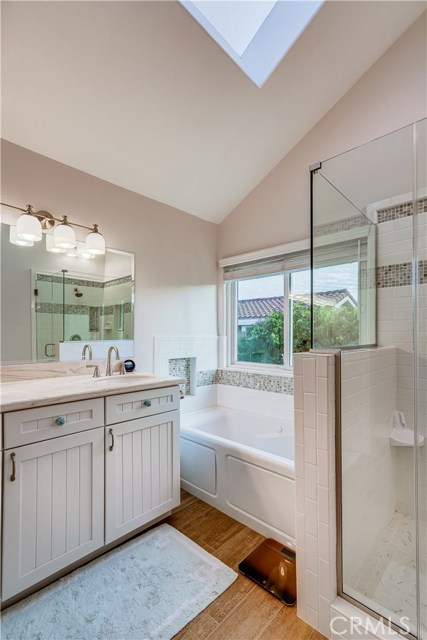 2112 Curtis Avenue, Redondo Beach, California 90278, 3 Bedrooms Bedrooms, ,1 BathroomBathrooms,Residential,Sold,Curtis,SB20243594