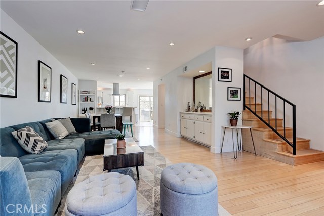 2520 Graham Avenue, Redondo Beach, California 90278, 2 Bedrooms Bedrooms, ,1 BathroomBathrooms,Residential,Sold,Graham,SB20150608