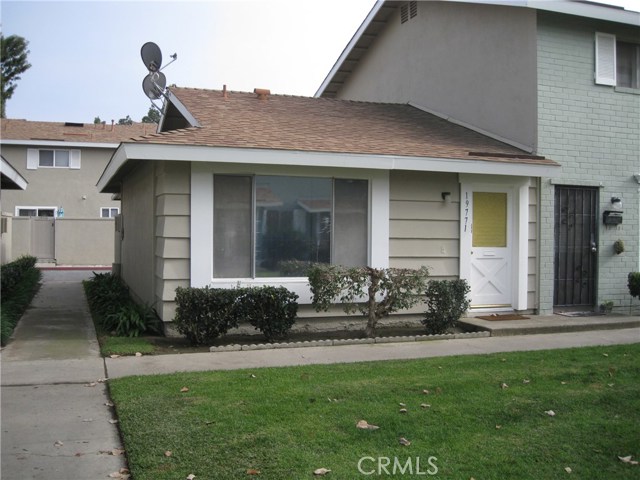 Photo of 19771 Inverness Lane, Huntington Beach, CA 92646