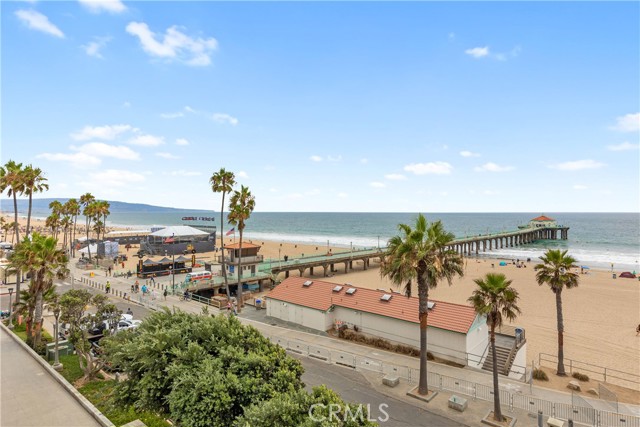 1149 The Strand, Manhattan Beach, California 90266, 2 Bedrooms Bedrooms, ,2 BathroomsBathrooms,Residential,Sold,The Strand,SB21181582