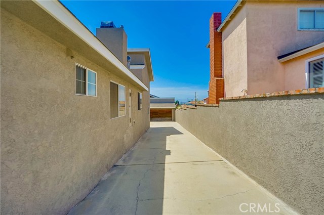 2412 Ives Lane, Redondo Beach, California 90278, 3 Bedrooms Bedrooms, ,2 BathroomsBathrooms,Residential,Sold,Ives,SB20100706