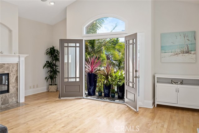 320 Prospect Avenue, Hermosa Beach, California 90254, 4 Bedrooms Bedrooms, ,3 BathroomsBathrooms,Residential,Sold,Prospect,SB20151281