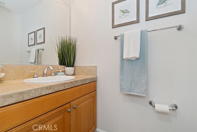 630 Meyer Lane, Redondo Beach, California 90278, 3 Bedrooms Bedrooms, ,2 BathroomsBathrooms,Residential,Sold,Meyer,SB21106616