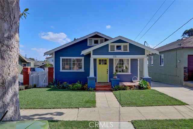 118 Helberta Avenue, Redondo Beach, California 90277, 3 Bedrooms Bedrooms, ,3 BathroomsBathrooms,Residential,Sold,Helberta,SB18247405