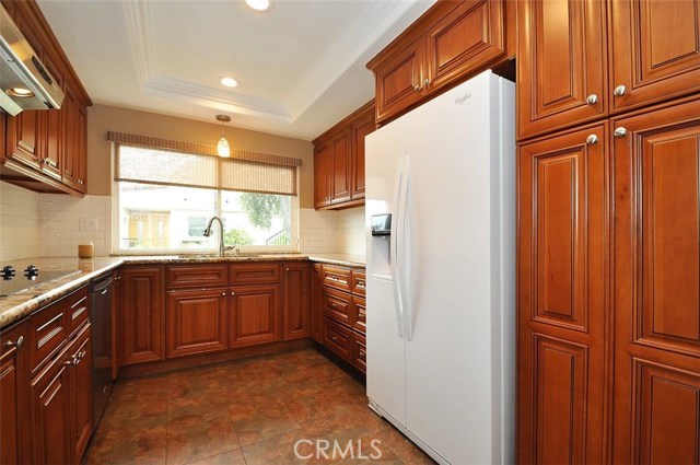 134 Aspen Way, Rolling Hills Estates, California 90274, 3 Bedrooms Bedrooms, ,2 BathroomsBathrooms,Residential,Sold,Aspen,PV19090589