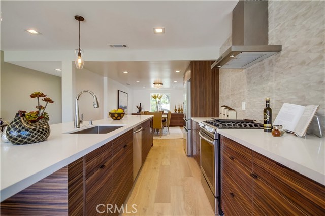 27524 Longhill Drive, Rancho Palos Verdes, California 90275, 3 Bedrooms Bedrooms, ,2 BathroomsBathrooms,Residential,Sold,Longhill,SB18013703