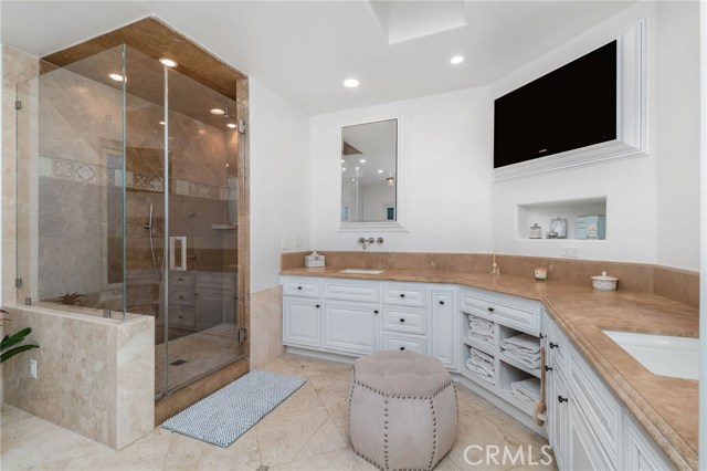 Master Ensuite Bathroom