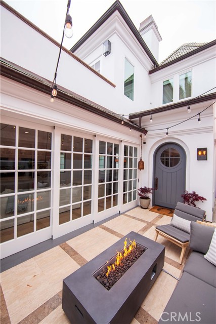 515 23rd Street, Manhattan Beach, California 90266, 3 Bedrooms Bedrooms, ,3 BathroomsBathrooms,Residential,Sold,23rd,SB21052388