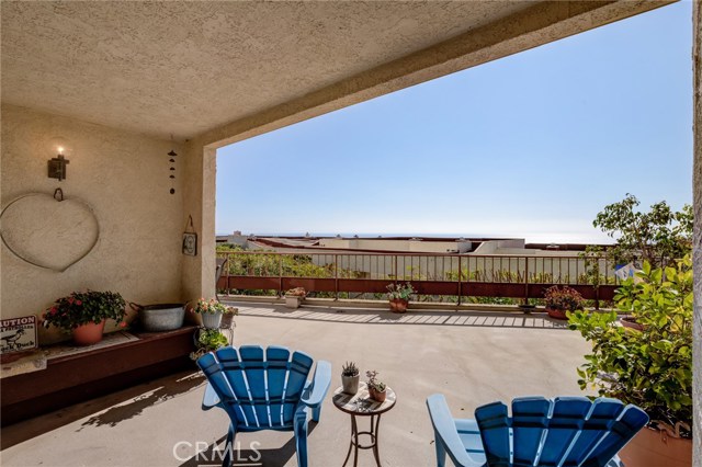 3200 La Rotonda Drive, Rancho Palos Verdes, California 90275, 2 Bedrooms Bedrooms, ,2 BathroomsBathrooms,Residential,Sold,La Rotonda,SB20219297