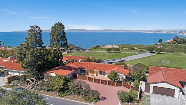 385 Palos Verdes Drive, Palos Verdes Estates, California 90274, 4 Bedrooms Bedrooms, ,3 BathroomsBathrooms,Residential,Sold,Palos Verdes,SB19027185