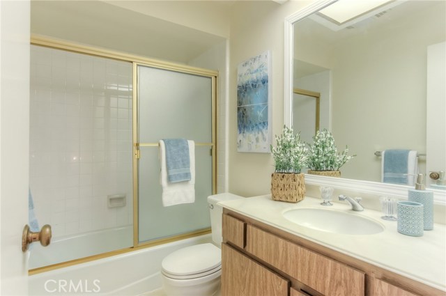  Upstairs bathroom