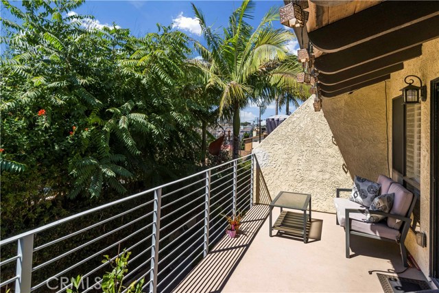 2106 Rockefeller Lane, Redondo Beach, California 90278, 2 Bedrooms Bedrooms, ,3 BathroomsBathrooms,Residential,Sold,Rockefeller,SB18216848