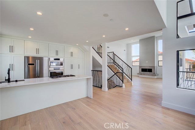 2004 Grant Avenue, Redondo Beach, California 90278, 4 Bedrooms Bedrooms, ,5 BathroomsBathrooms,Residential,Sold,Grant,PV19036343