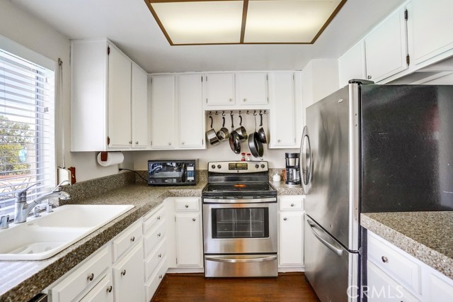 28724 Mount Sawtooth Drive, Rancho Palos Verdes, California 90275, 4 Bedrooms Bedrooms, ,2 BathroomsBathrooms,Residential,Sold,Mount Sawtooth,SB21128263