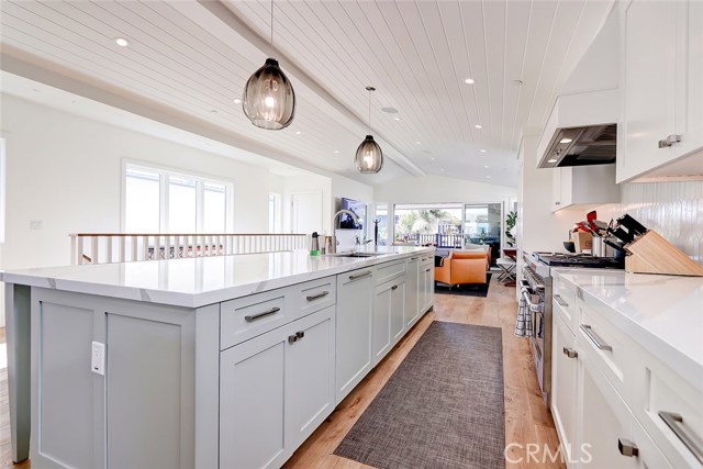 436 27th Street, Manhattan Beach, California 90266, 4 Bedrooms Bedrooms, ,4 BathroomsBathrooms,Residential,Sold,27th,SB20086504