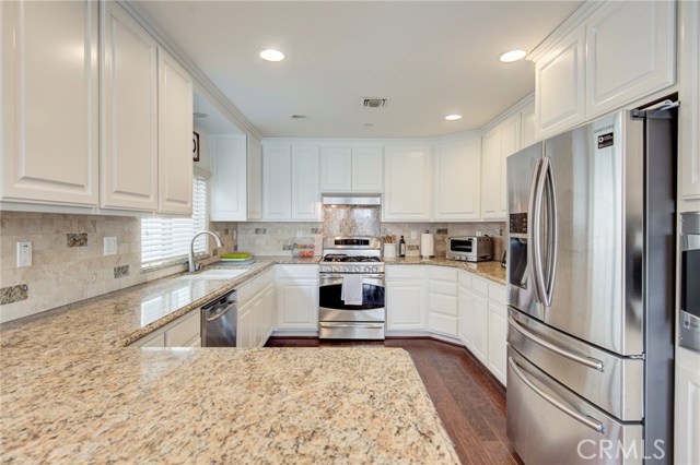 1633 Carlson Lane, Redondo Beach, California 90278, 3 Bedrooms Bedrooms, ,2 BathroomsBathrooms,Residential,Sold,Carlson,SB19061566