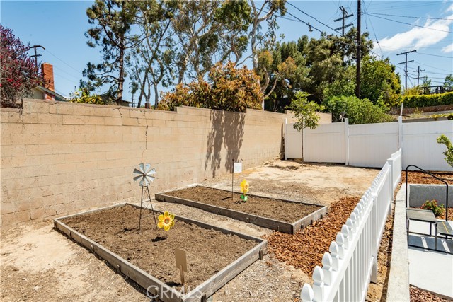 1029 Avenue A, Redondo Beach, California 90277, 3 Bedrooms Bedrooms, ,2 BathroomsBathrooms,Residential,Sold,Avenue A,SB21089960