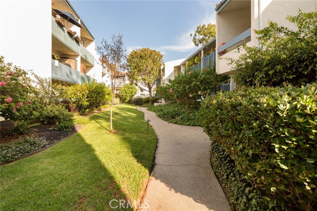 605 Prospect Avenue, Redondo Beach, California 90277, 1 Bedroom Bedrooms, ,1 BathroomBathrooms,Residential,Sold,Prospect,SB18257328