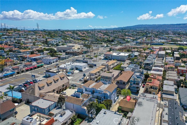 707 3rd Street, Hermosa Beach, California 90254, 2 Bedrooms Bedrooms, ,1 BathroomBathrooms,Residential,Sold,3rd,PW20062897