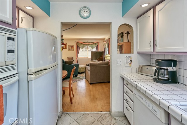 1334 12th Street, Manhattan Beach, California 90266, 2 Bedrooms Bedrooms, ,2 BathroomsBathrooms,Residential,Sold,12th,SB21023330