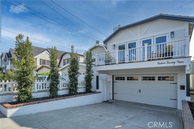 1629 Steinhart Avenue, Redondo Beach, California 90278, 3 Bedrooms Bedrooms, ,2 BathroomsBathrooms,Residential,Sold,Steinhart,SB21139677